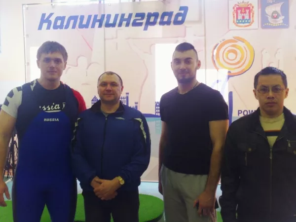 Чемпионат СЗФО по тяжёлой атлетике среди мужчин и женщин. 2015_1